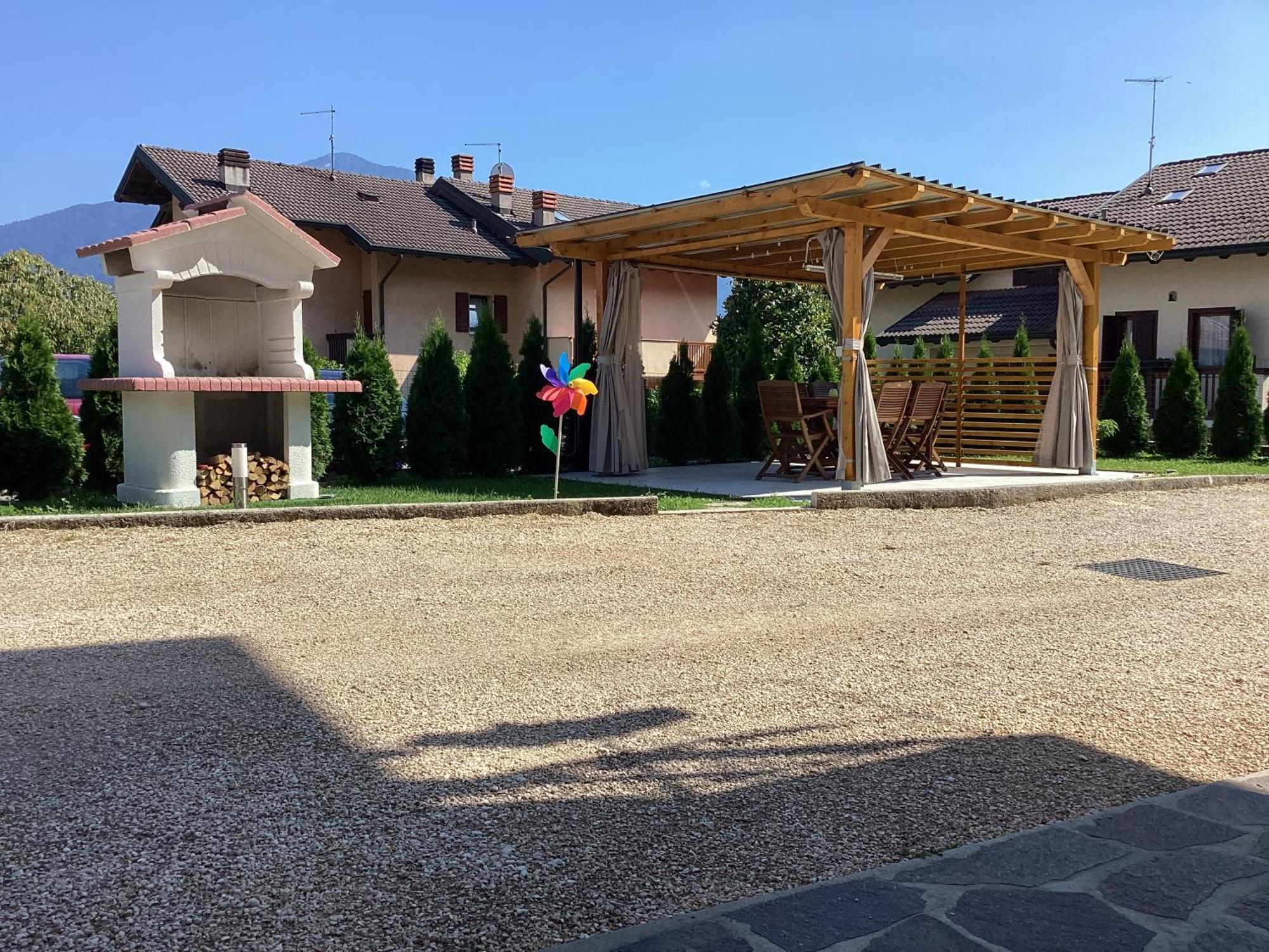 Апартаменты La Stella Delle Dolomiti Педавена Экстерьер фото